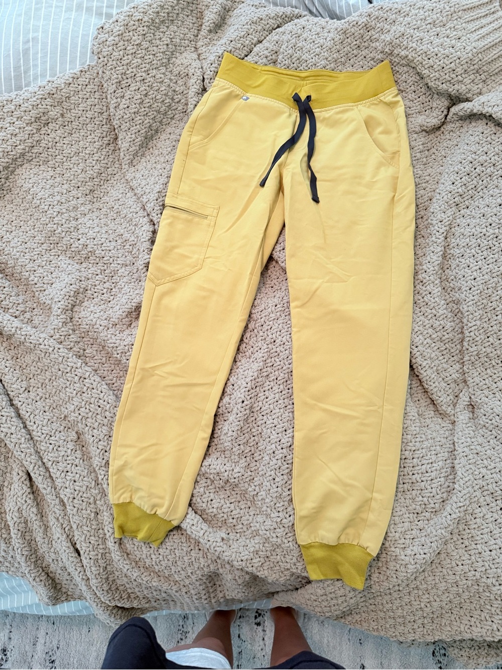 Figs zamora jogger in maize